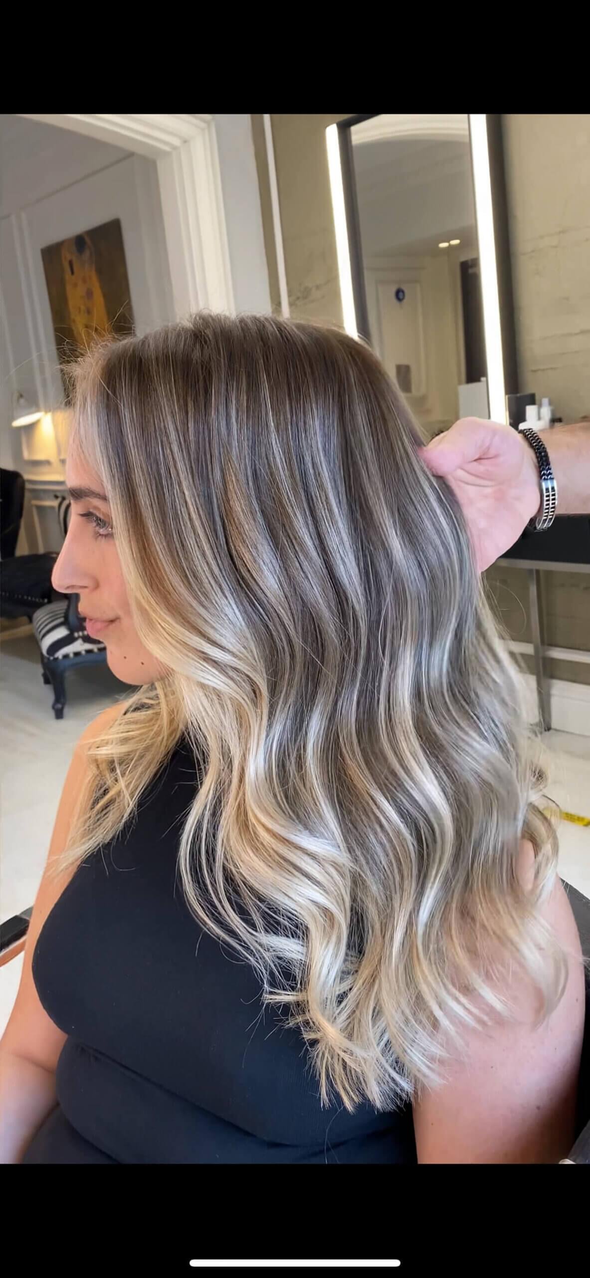 modern hair cut women